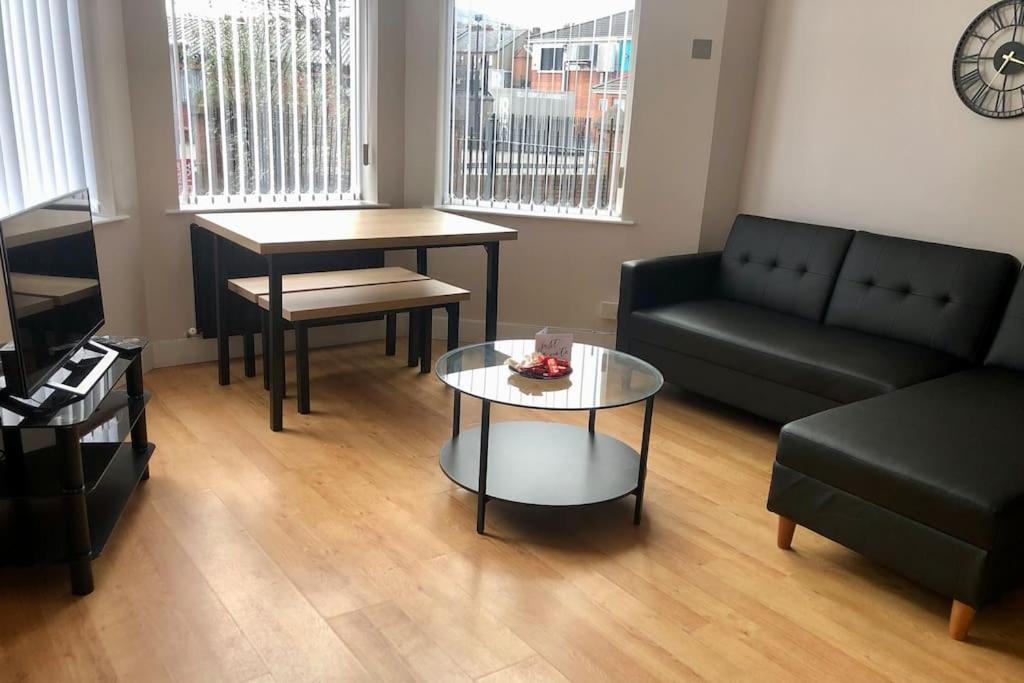 Cliftonville Apartments Belfast Zewnętrze zdjęcie